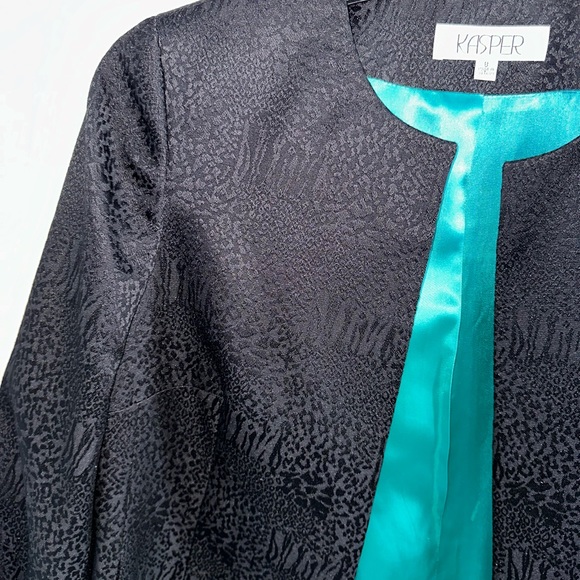 KASPER | Black animal print jacket, size 8 - Picture 2 of 3